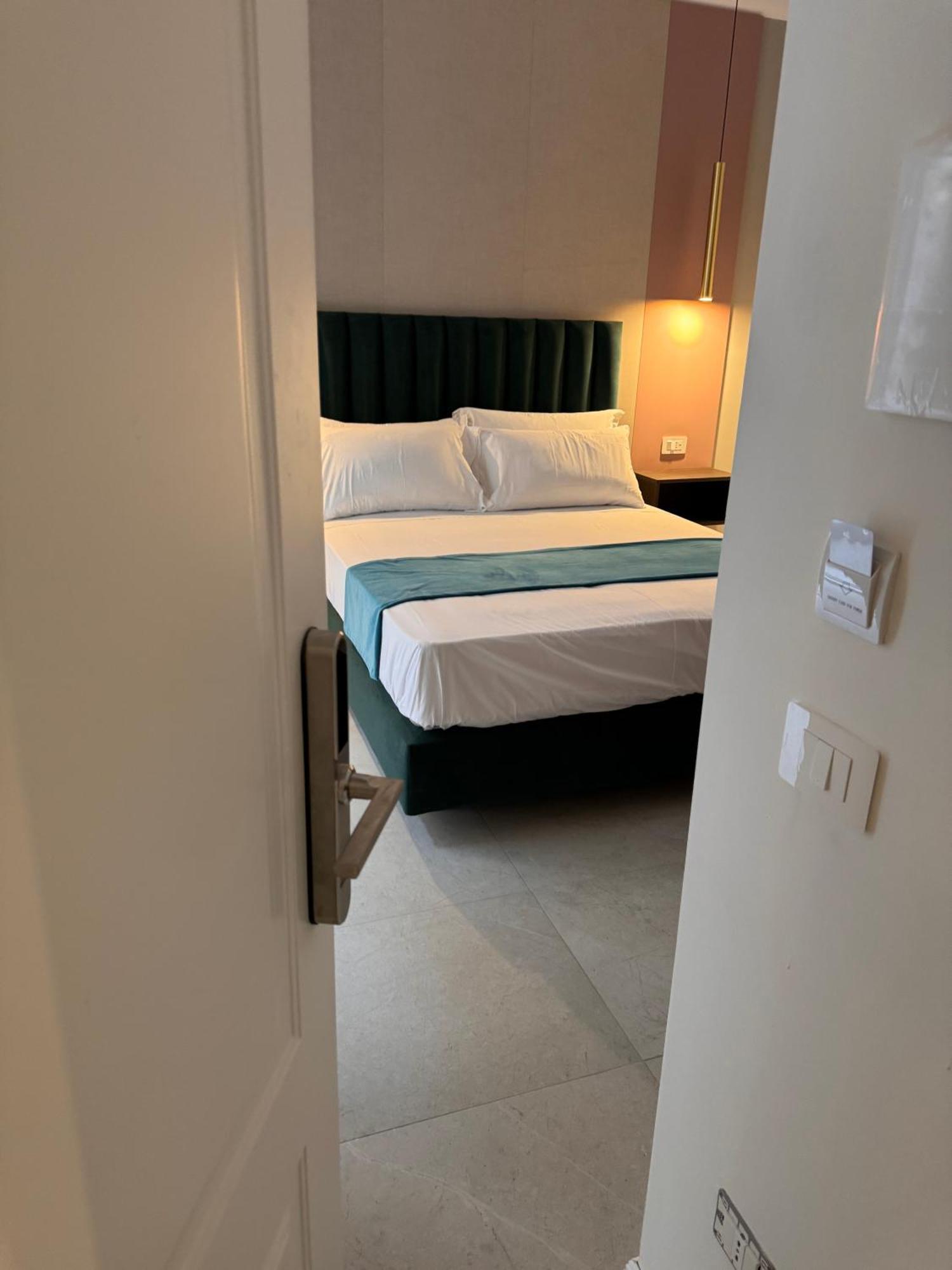Hotiday Room Collection - Napoli Museo Suite Exterior photo